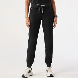 Figs Zamora Joggers. Small Petite